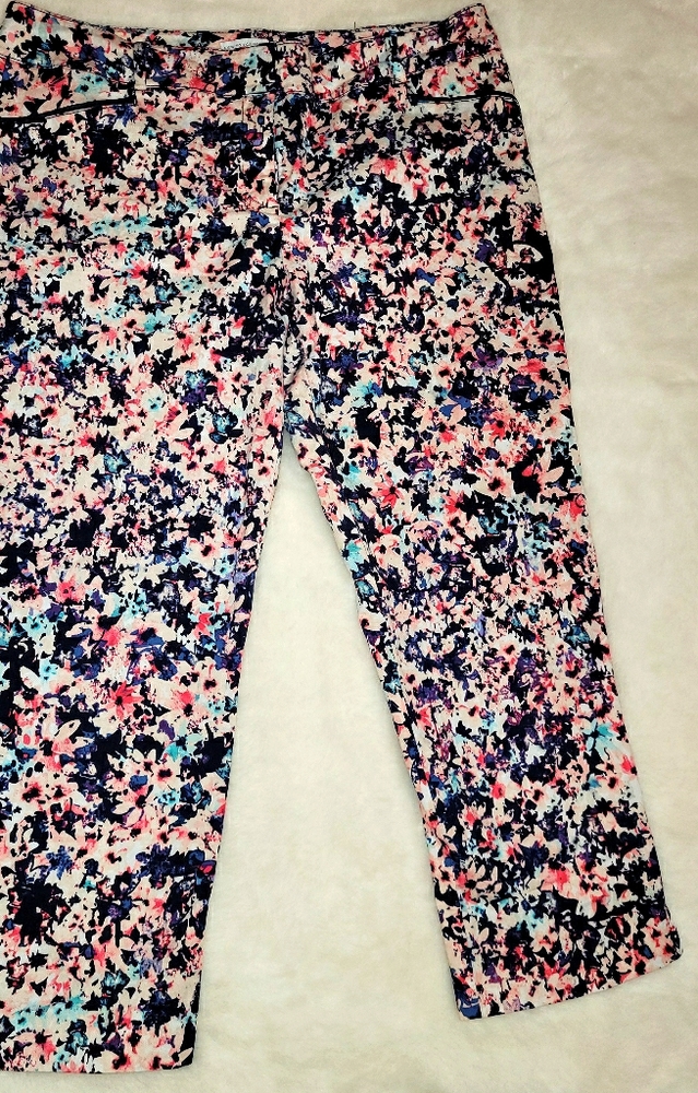 NY&C Multi colored stretchy capri